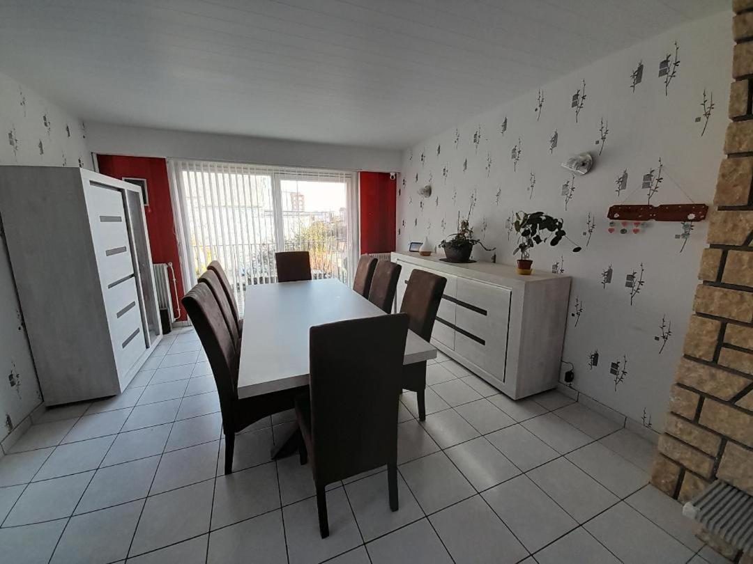 Zouzoubelle Vila Coudekerque-Branche Exterior foto